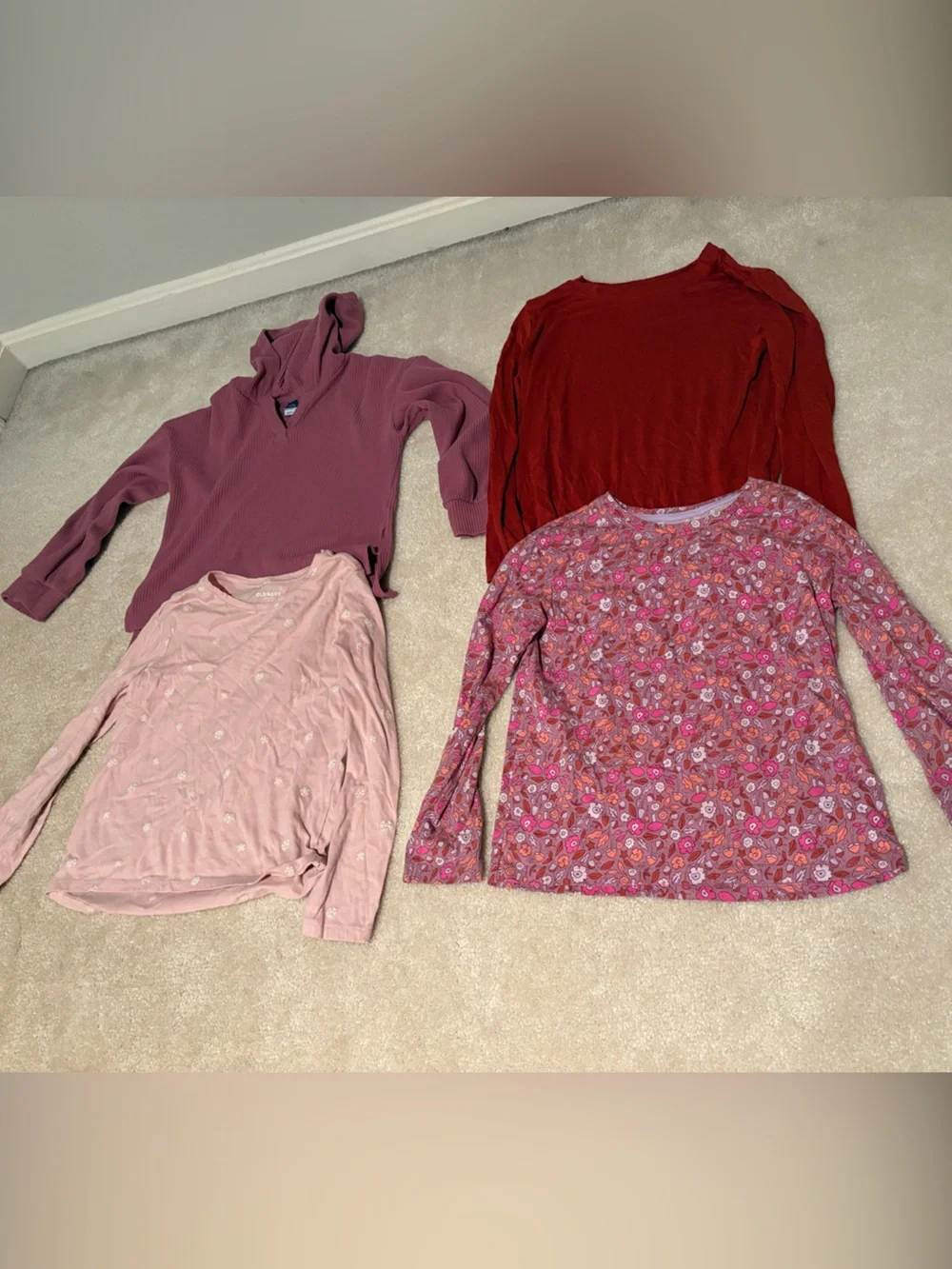 Lot of 4 Women's Long Sleeve 10/12 girls